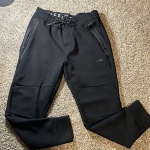 Men’s American eagle sweatpants